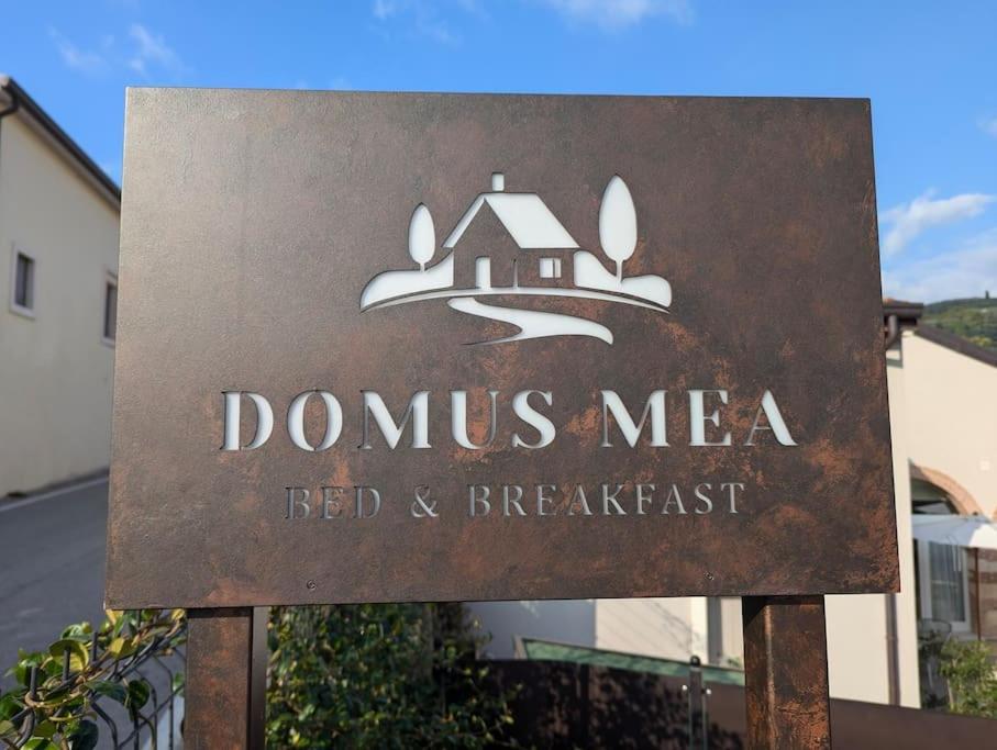 산 마르티노 부온 알베르고 Domus Mea - Breakfast Included! B&B 외부 사진